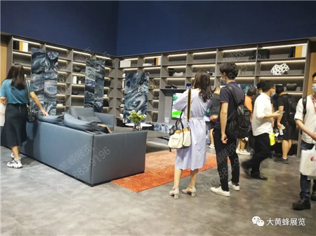 聯(lián)邦高登武漢建博會展臺設計方案