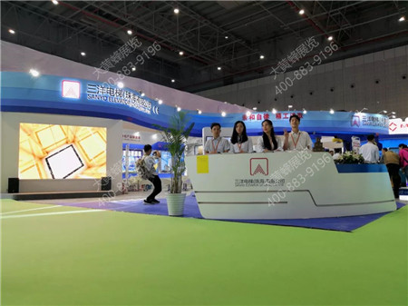 三洋電梯科技感展臺(tái)設(shè)計(jì)