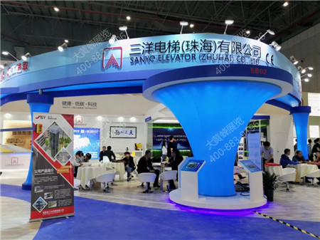 三洋電梯科技感展臺(tái)設(shè)計(jì)